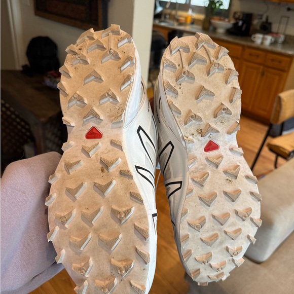 Salomon White and Black Speedcross 3 Trail Running shoes - Picture 6 of 9